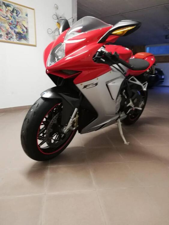 MV Agusta F3 675 EAS (2011 - 15) (3)