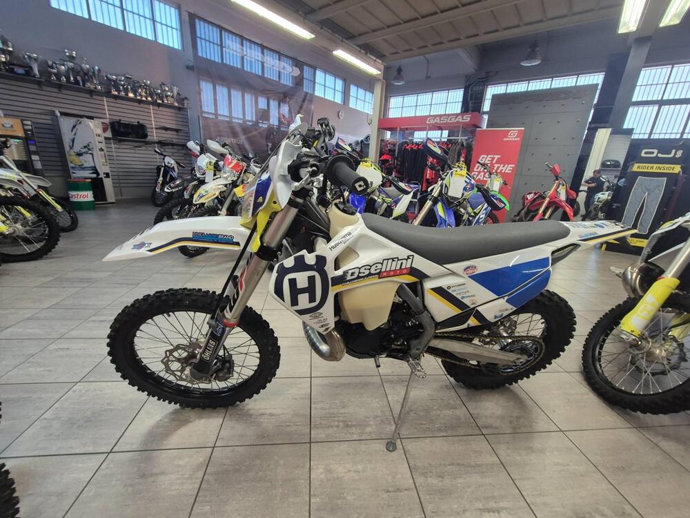 Husqvarna TE 300i (2022)