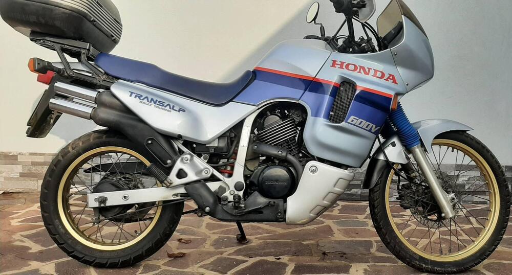 Honda Transalp 600 (3)