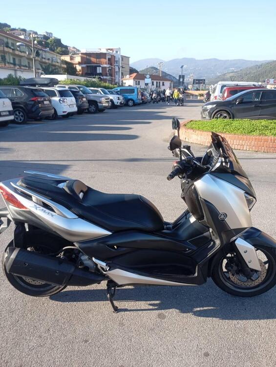 Yamaha X-Max 300 (2021 - 24)