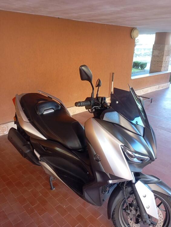 Yamaha X-Max 300 (2021 - 24) (5)