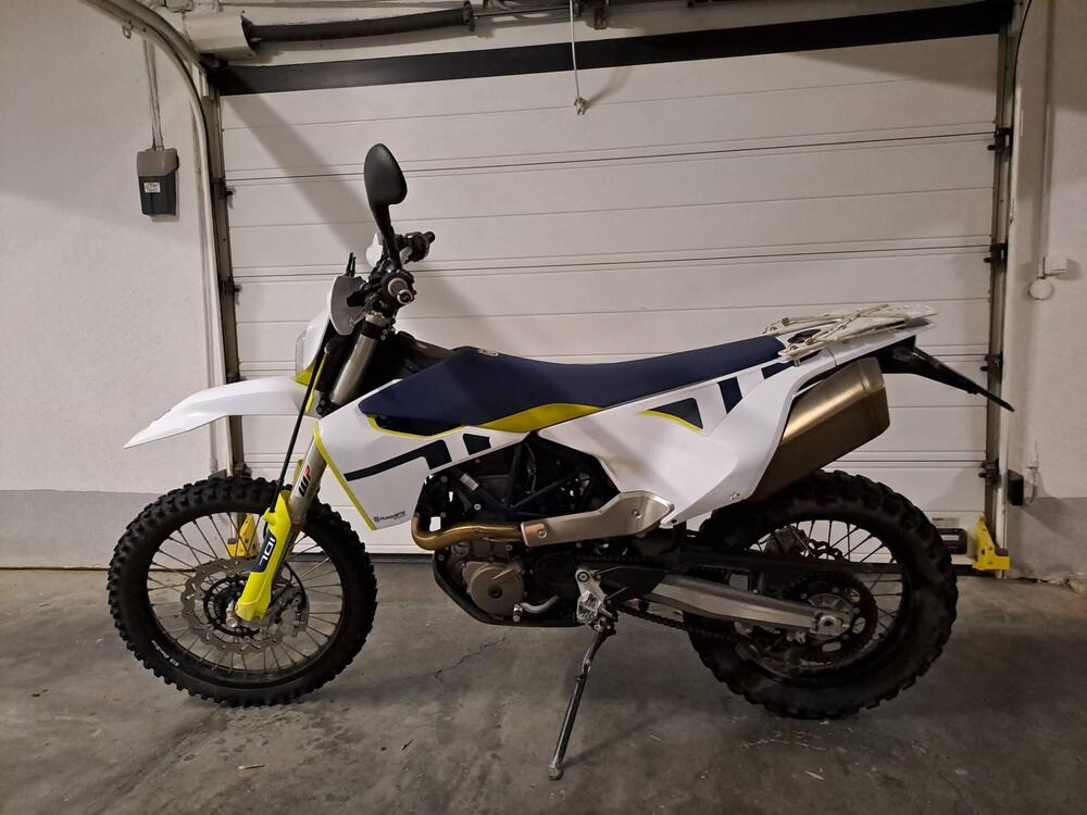 Husqvarna 701 Enduro (2023 - 24) (3)