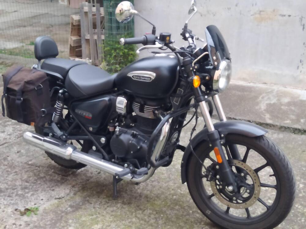 Royal Enfield Meteor 350 Stellar (2021 - 24)