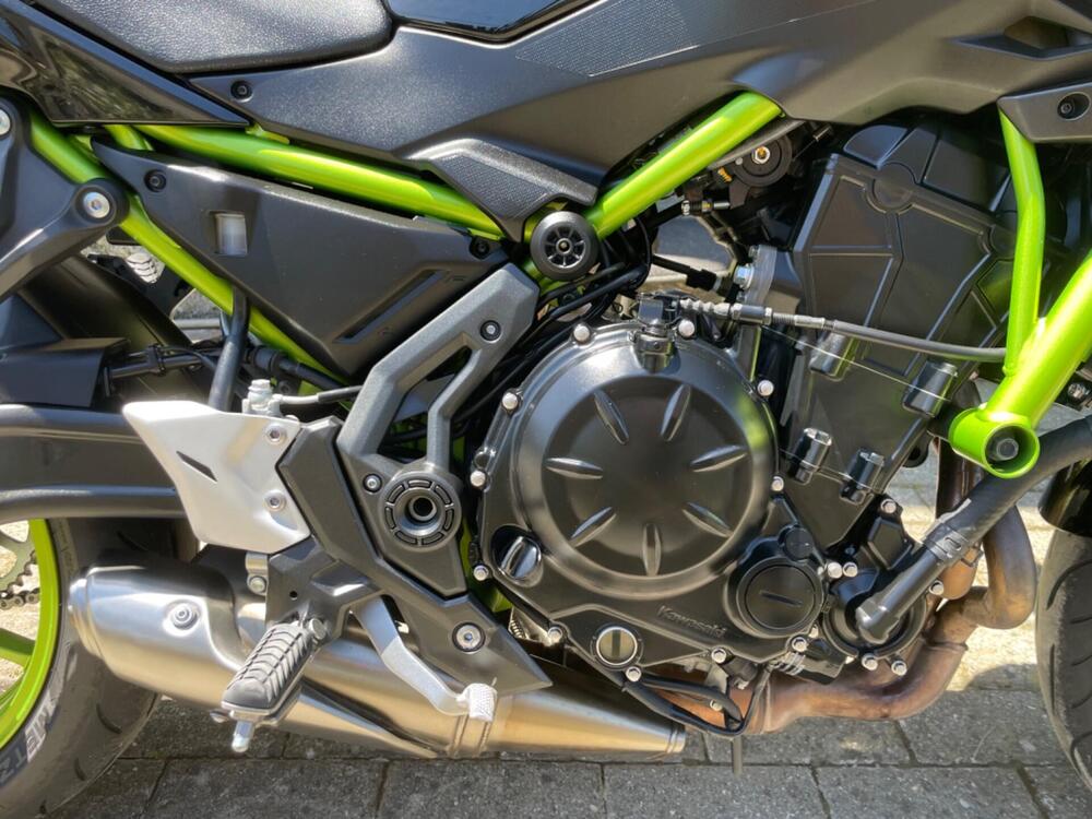 Kawasaki Z 650 (2021 - 25) (3)