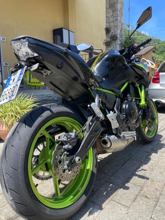 Kawasaki Z 650 (2021 - 25) (4)