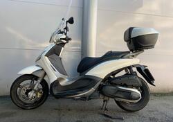 Piaggio Beverly 350 SportTouring ie (2011 - 15) usata