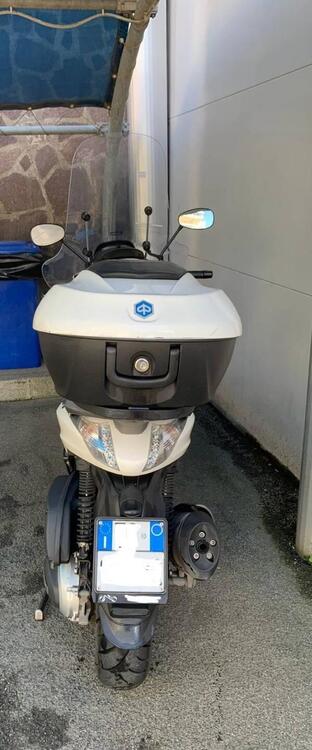 Piaggio Beverly 350 SportTouring ie (2011 - 15) (3)