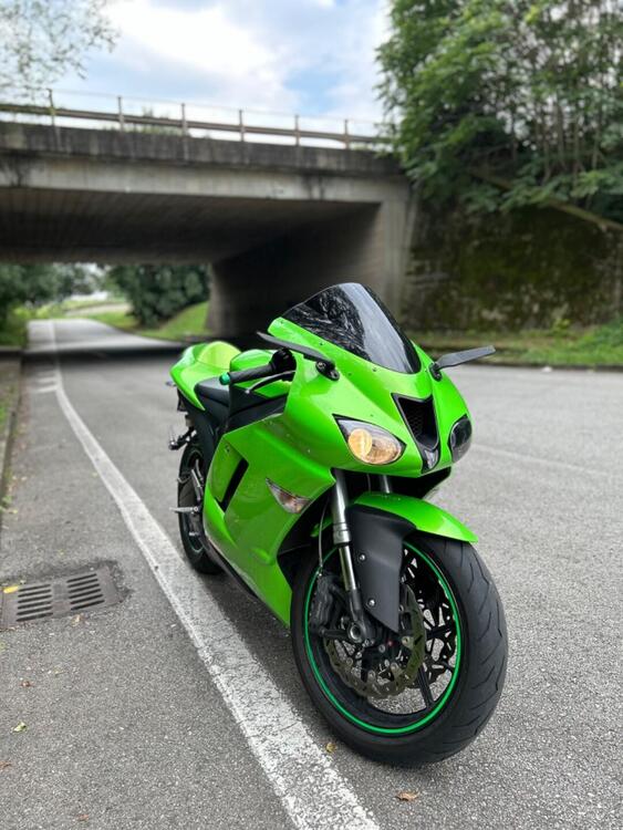 Kawasaki Ninja 600 ZX-6R (2007 - 08) (2)