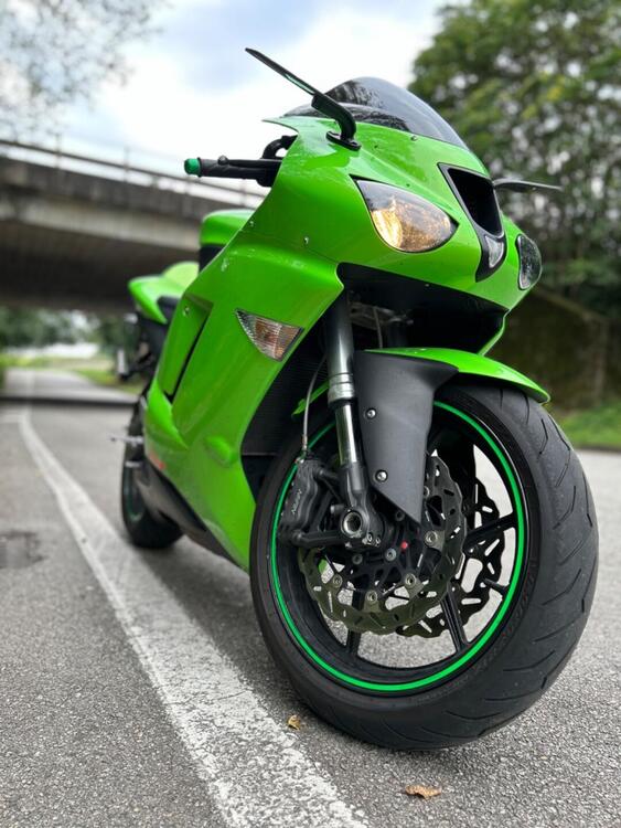 Kawasaki Ninja 600 ZX-6R (2007 - 08) (3)