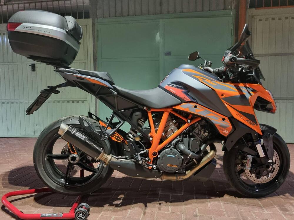 KTM 1290 Super Duke GT (2022 - 24)