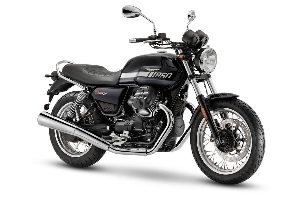 Moto Guzzi V7 Special (2021 - 24) (2)