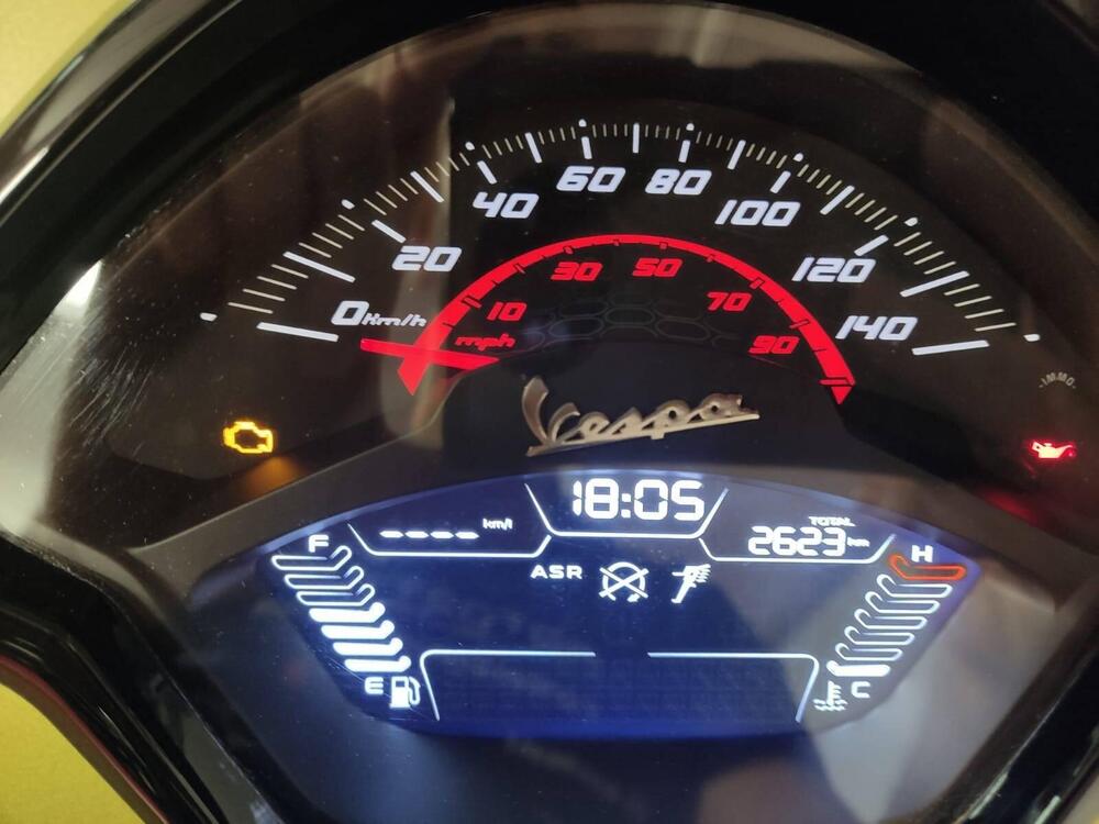 Vespa GTS 300 Super (2023 - 24) (3)