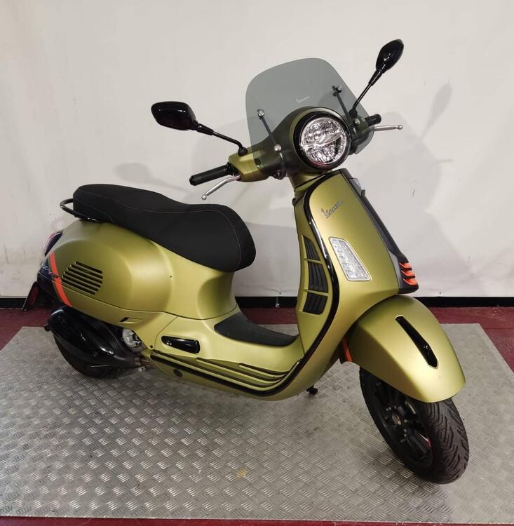 Vespa GTS 300 Super (2023 - 24)