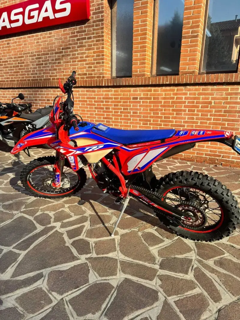 Betamotor RR 125 2T Enduro Racing (2021) (2)