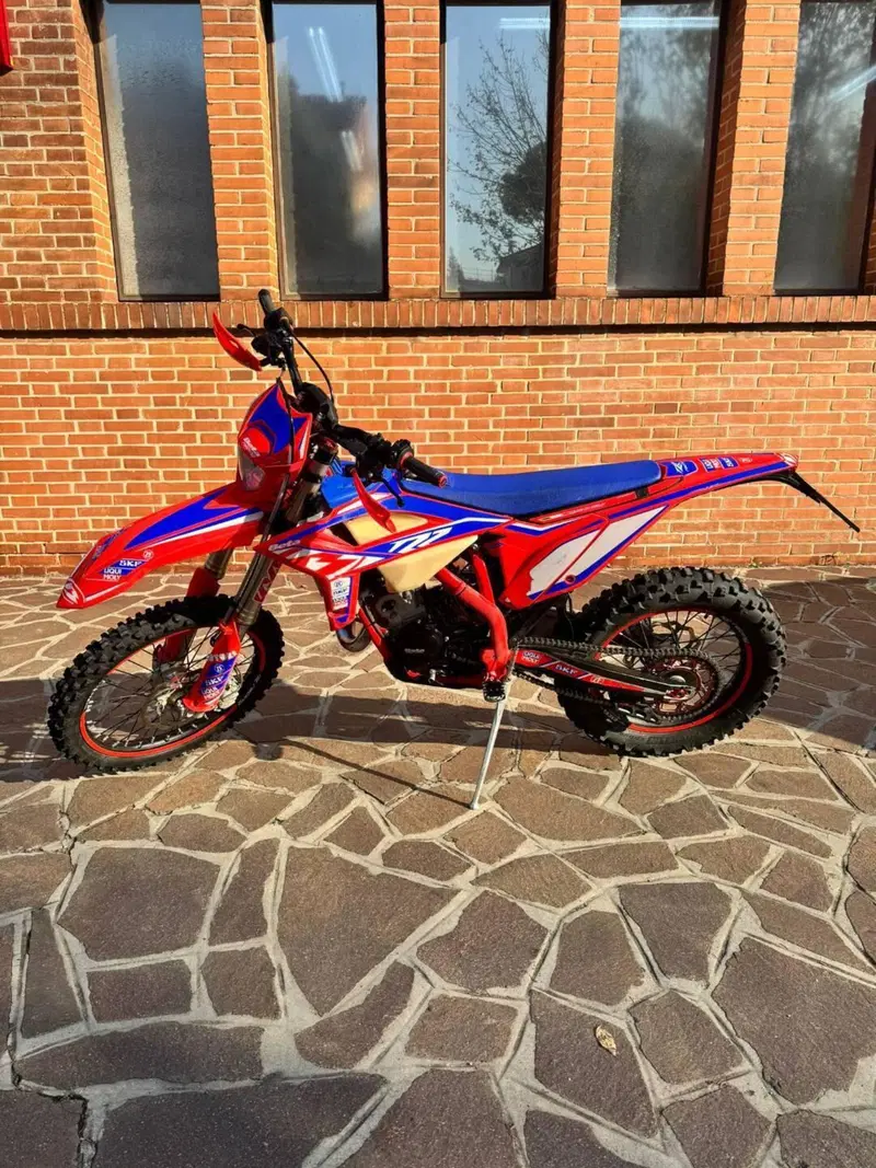 Betamotor RR 125 2T Enduro Racing (2021) (4)