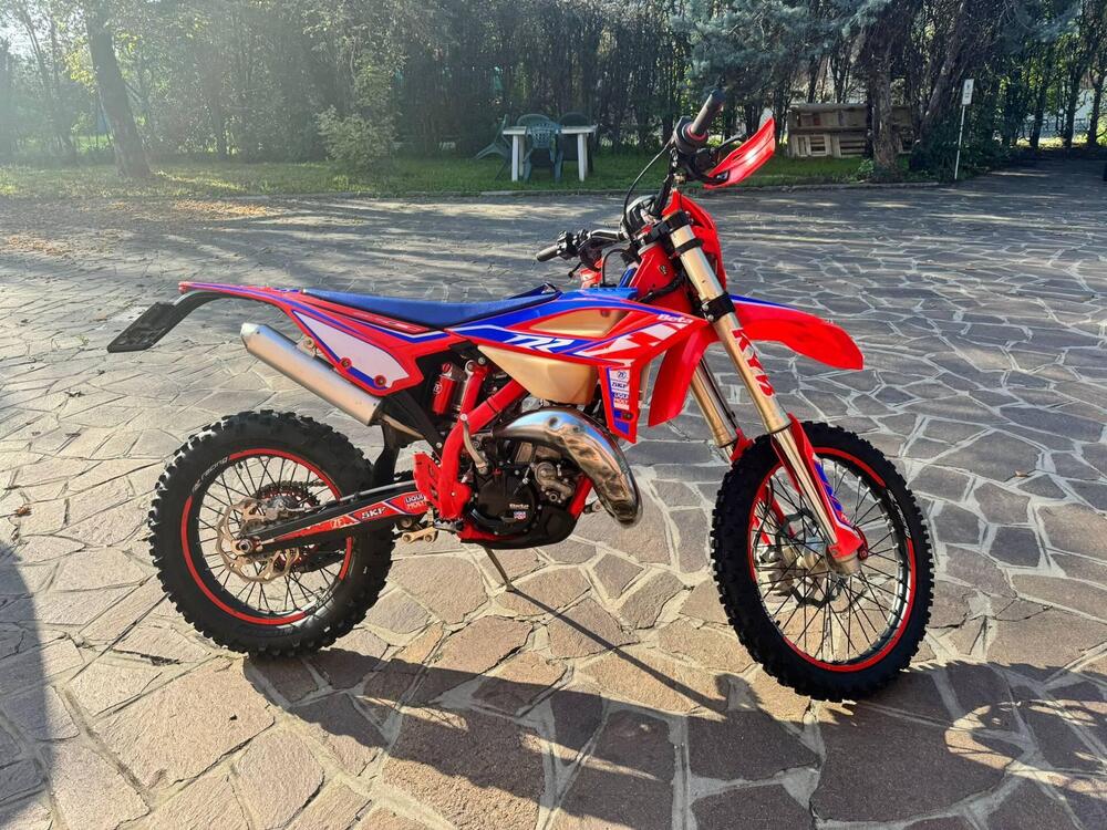 Betamotor RR 125 2T Enduro Racing (2021) (4)