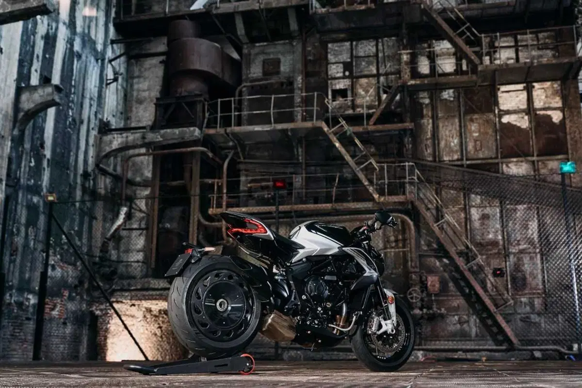 Le MV Agusta che celebrano gli 80 anni del marchio [VIDEO] (13)