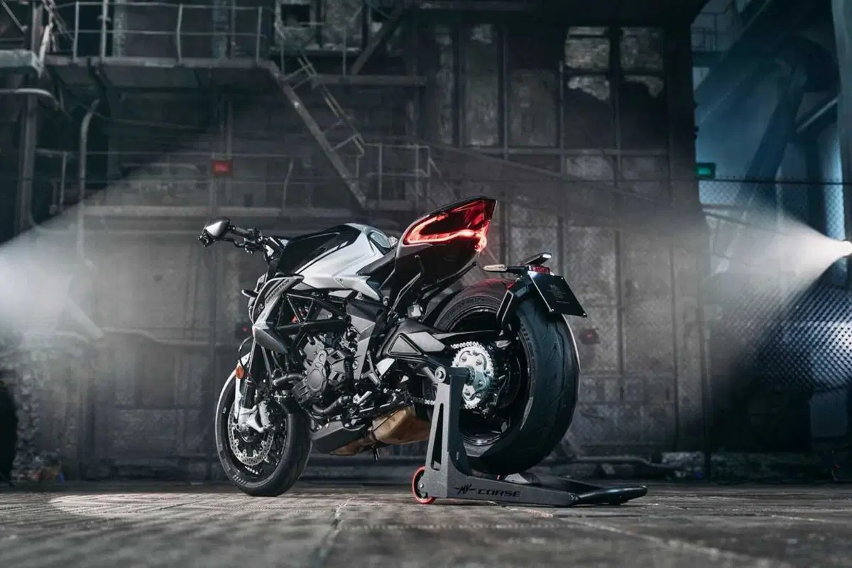Le MV Agusta che celebrano gli 80 anni del marchio [VIDEO] (15)