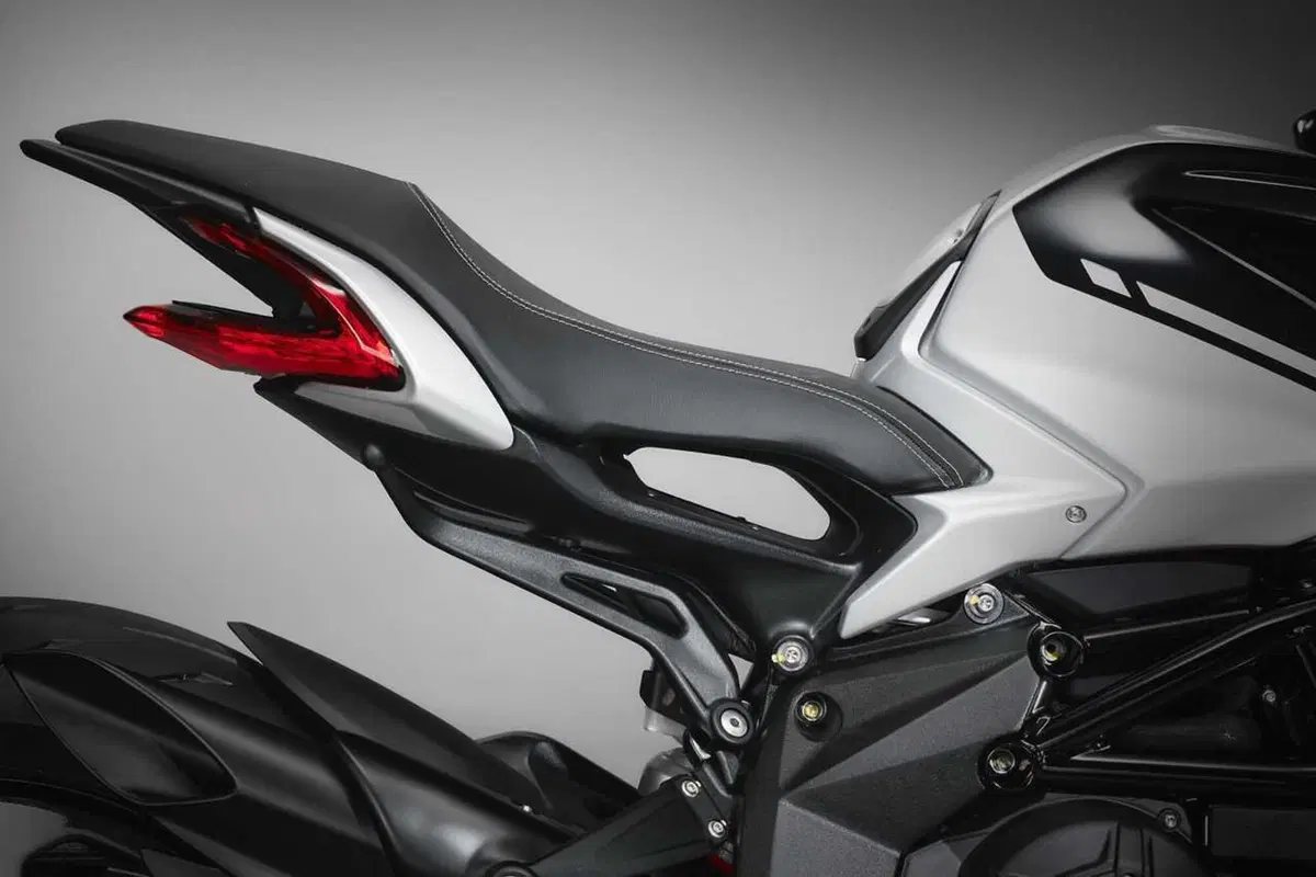 Le MV Agusta che celebrano gli 80 anni del marchio [VIDEO] (40)