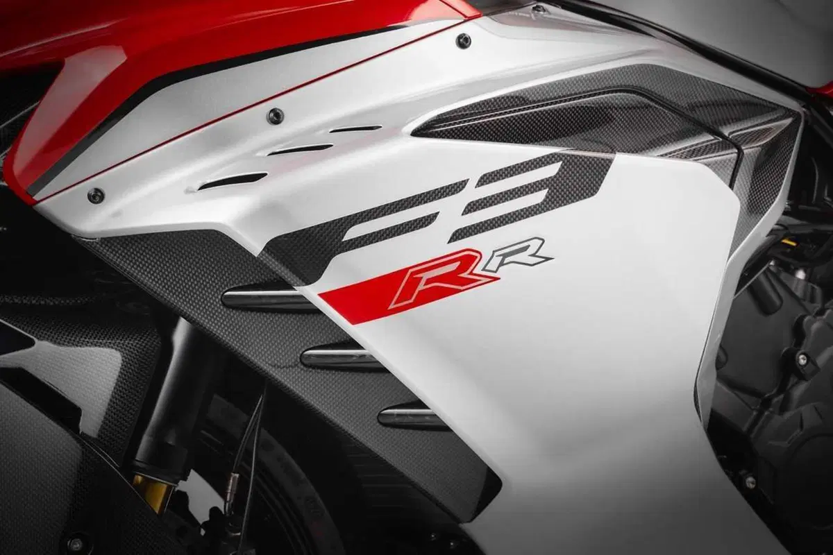 Le MV Agusta che celebrano gli 80 anni del marchio [VIDEO] (76)