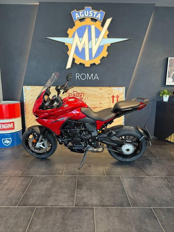 MV Agusta Turismo Veloce 800 R (2023 - 24) (2)