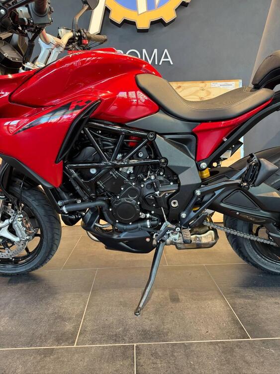 MV Agusta Turismo Veloce 800 R (2023 - 24) (4)