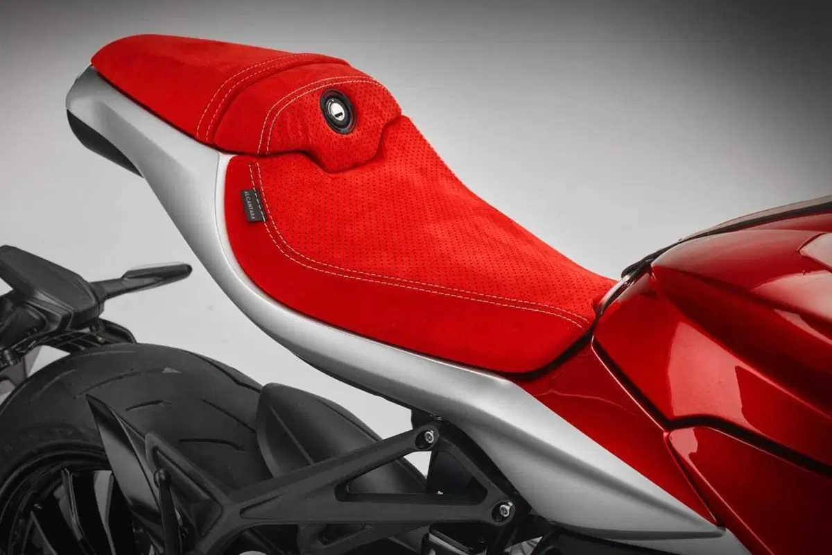 Le MV Agusta che celebrano gli 80 anni del marchio [VIDEO] (19)