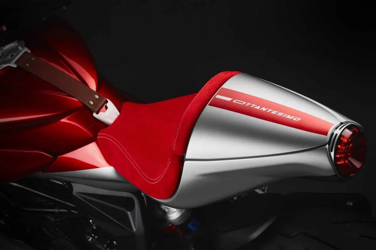Le MV Agusta che celebrano gli 80 anni del marchio [VIDEO] (24)