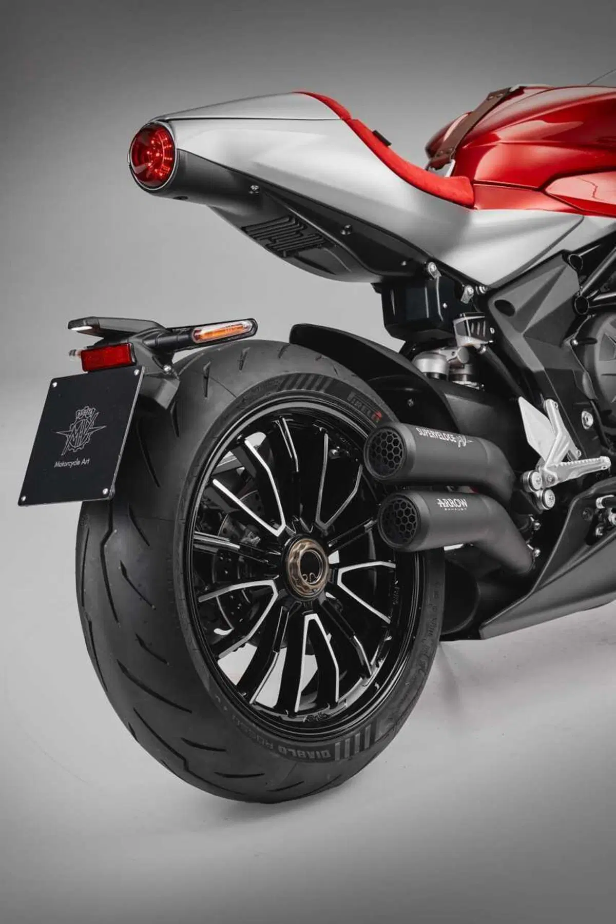 Le MV Agusta che celebrano gli 80 anni del marchio [VIDEO] (31)