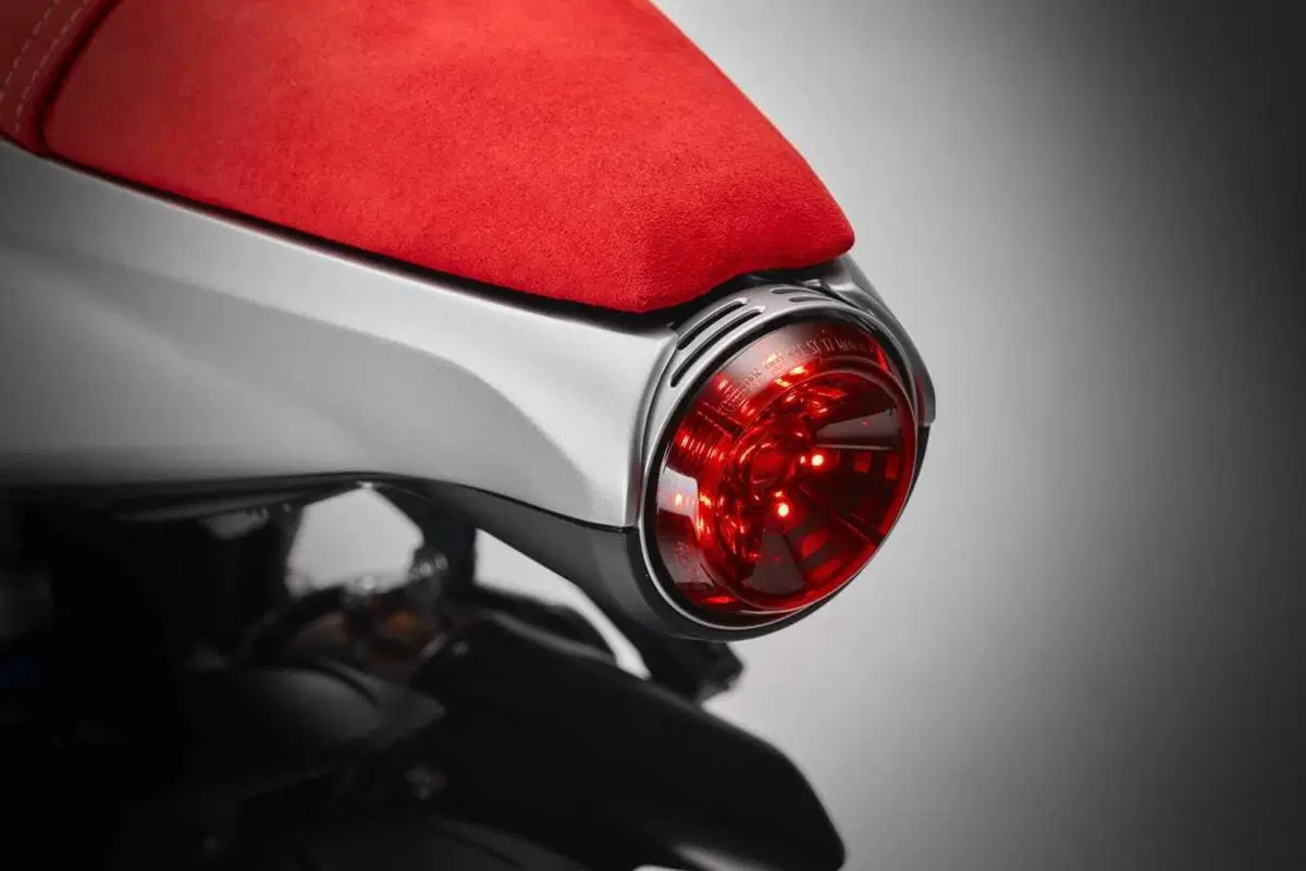 Le MV Agusta che celebrano gli 80 anni del marchio [VIDEO] (45)