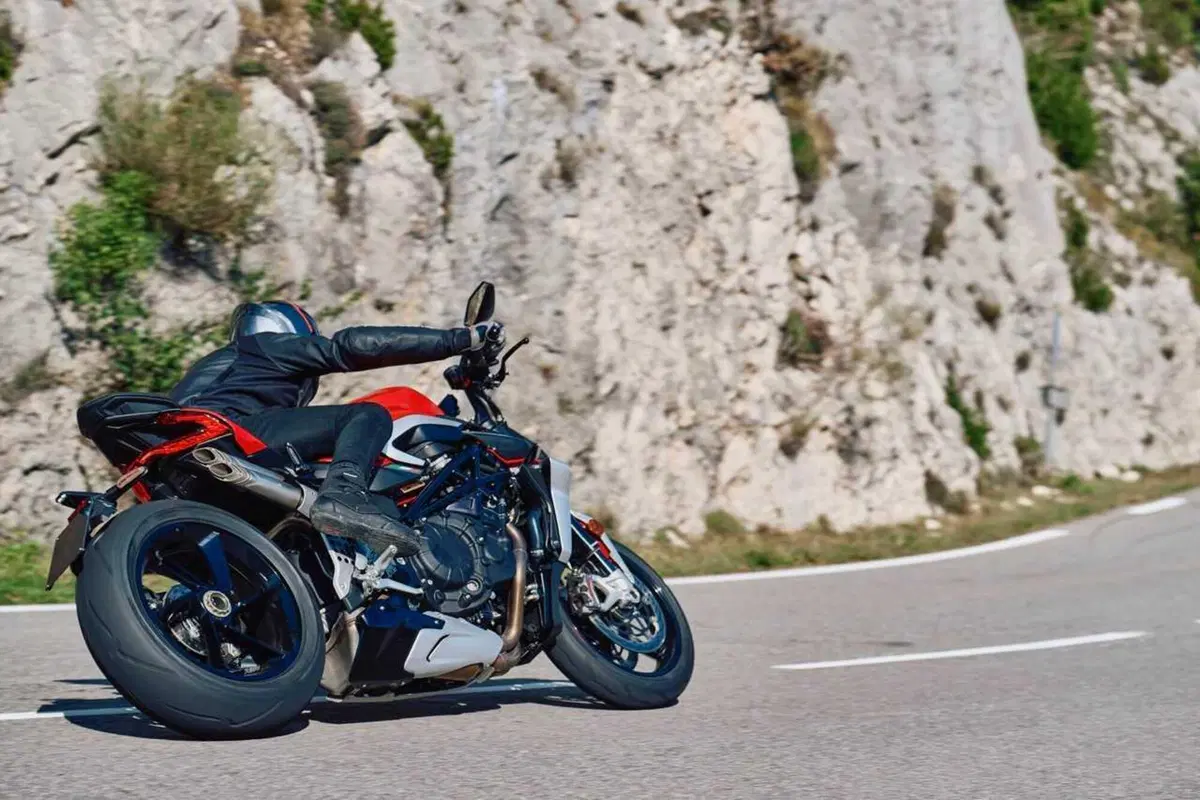 Le MV Agusta che celebrano gli 80 anni del marchio [VIDEO] (13)