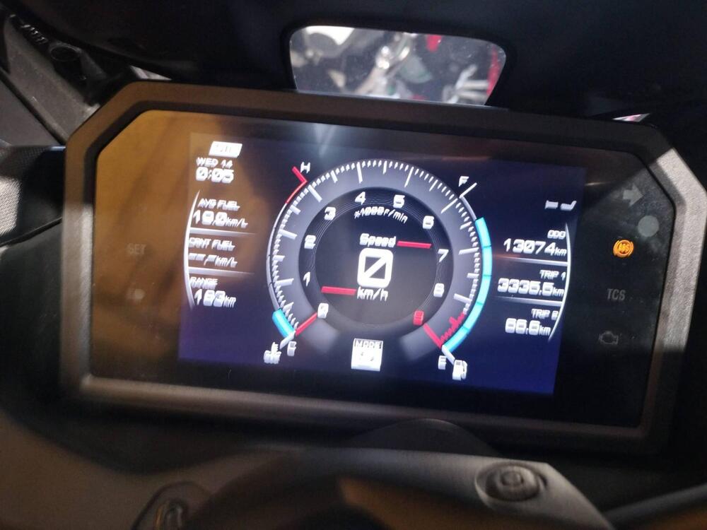 Yamaha T-Max 560 Tech Max (2022 - 24) (5)