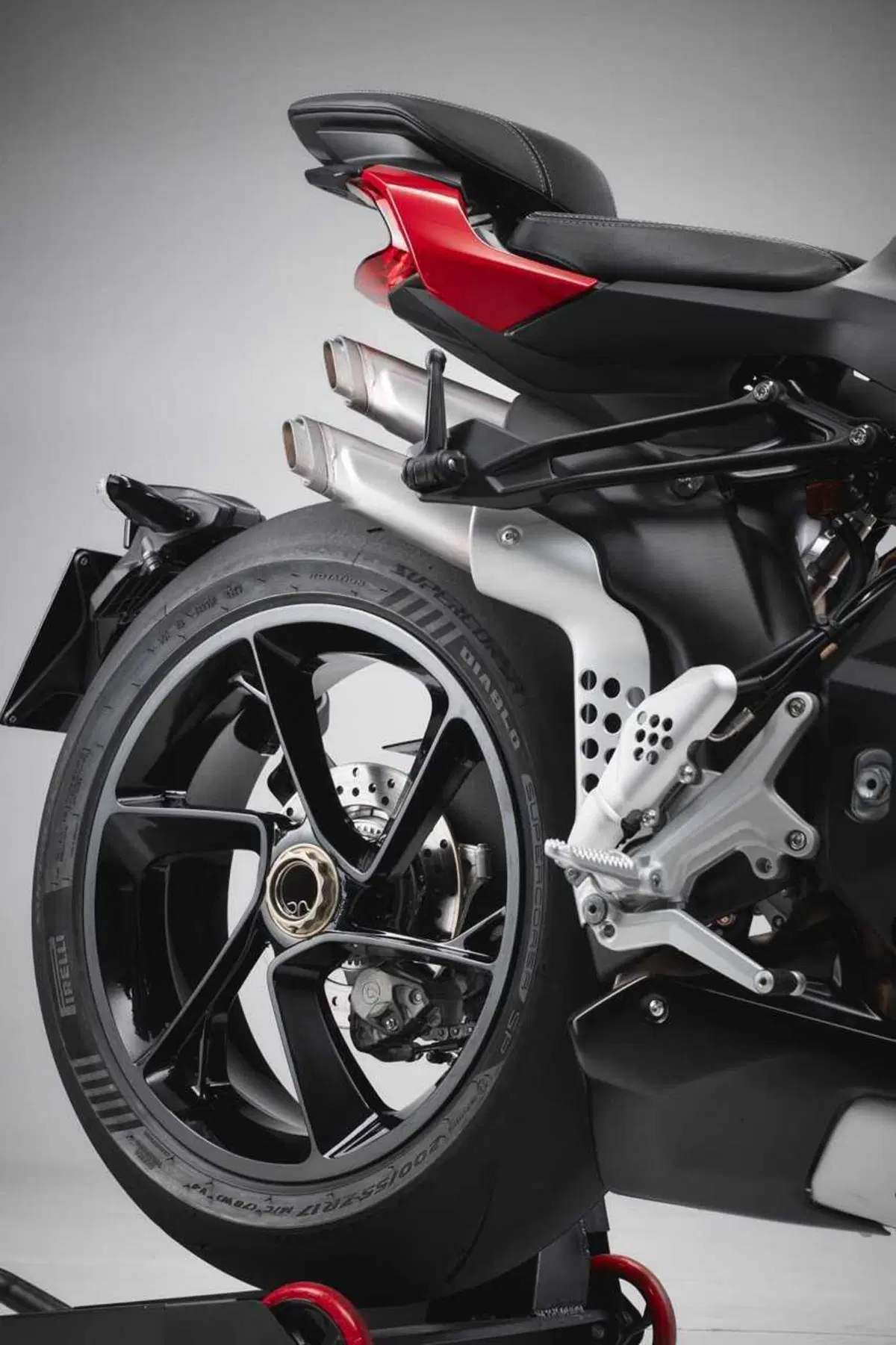 Le MV Agusta che celebrano gli 80 anni del marchio [VIDEO] (62)