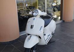 Vespa GTS 300 Super ABS (2014 - 16) usata