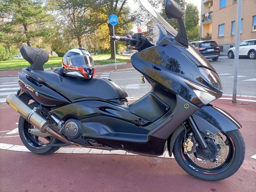 Yamaha T-Max 500 Black Max (2006 - 07) (2)