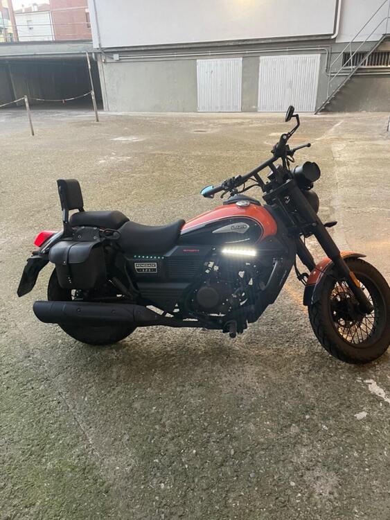 Um Italia Renegade Sport S 125 (2019 - 22) (5)