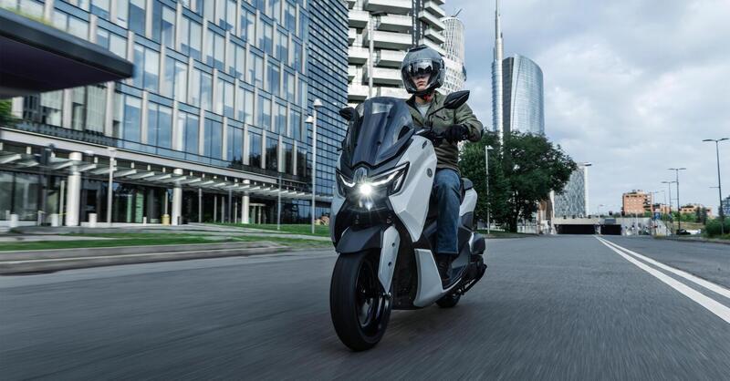 Yamaha presenta i nuovi scooter NMAX 125 e NMAX 125 Tech MAX