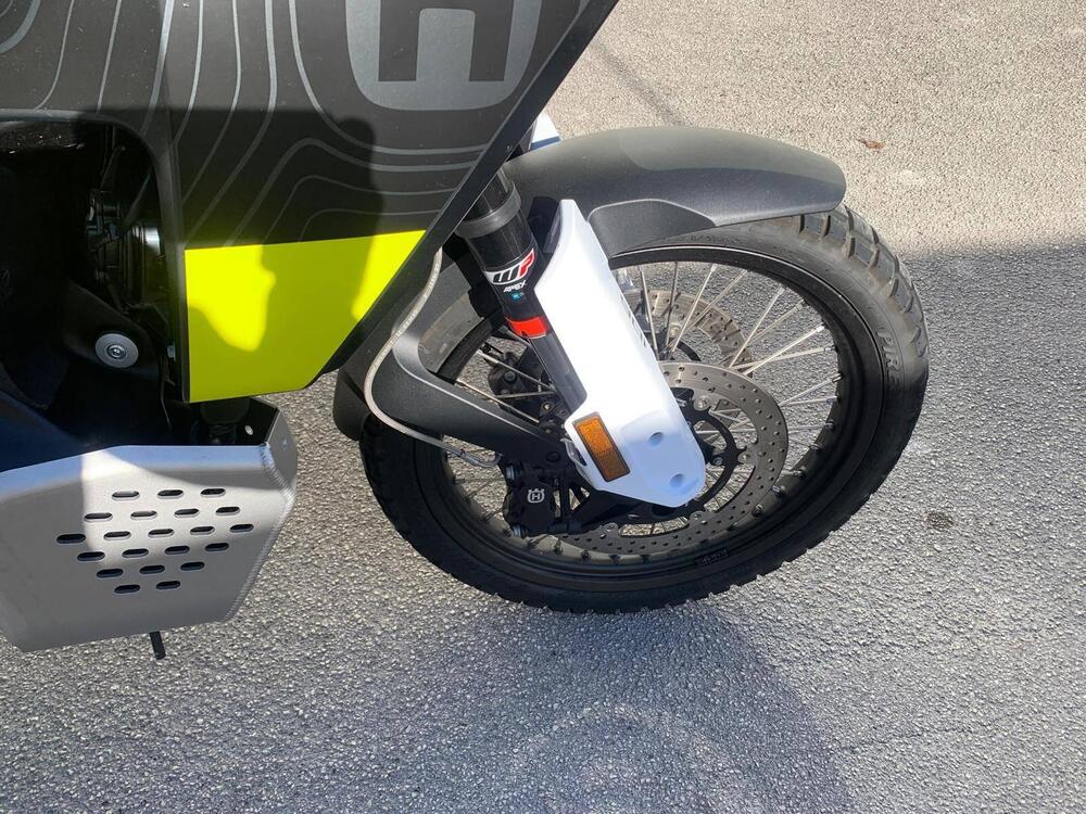 Husqvarna Norden 901 (2022 - 24) (3)