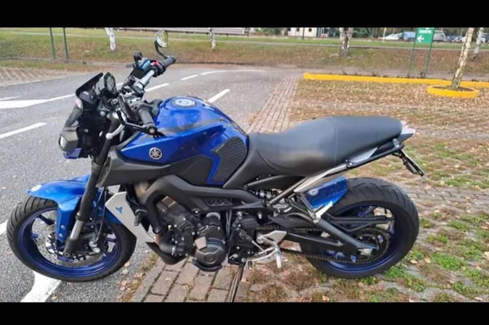 Yamaha MT-09 ABS (2016) (5)