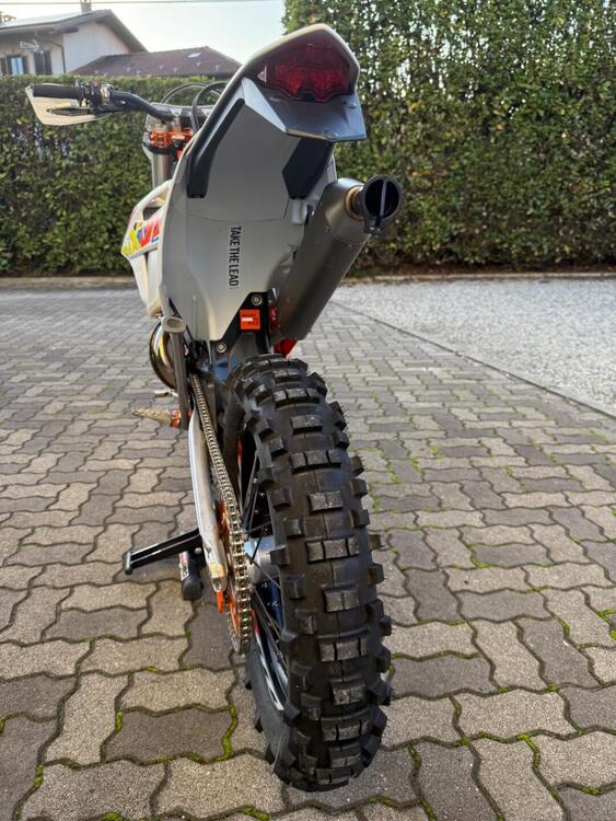 KTM EXC 250 TPI Six Days (2023) (5)