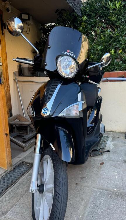 Piaggio Liberty 150 3V Full Optional (2013 - 15) (4)