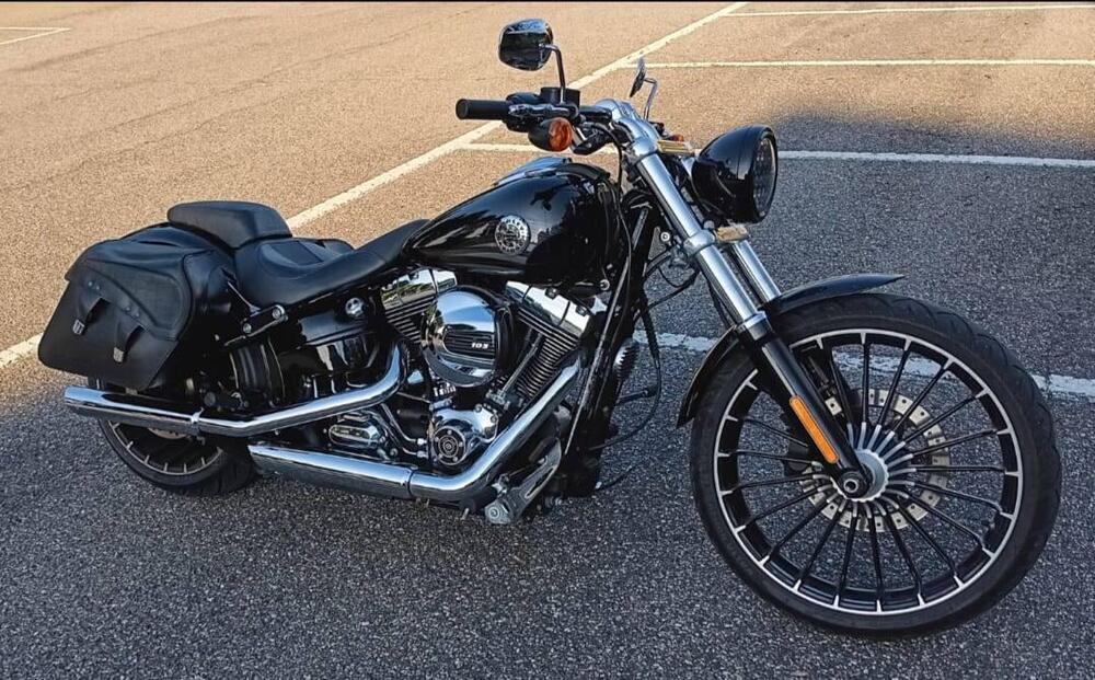 Harley-Davidson 1690 Breakout (2013 - 17) - FXSB (4)