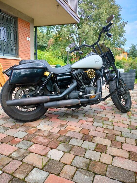 Harley-Davidson 1584 Street Bob (2008 - 15) - FXDB (3)