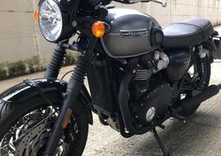 Triumph Bonneville T120 Black DGR Limited Edition (2023) usata