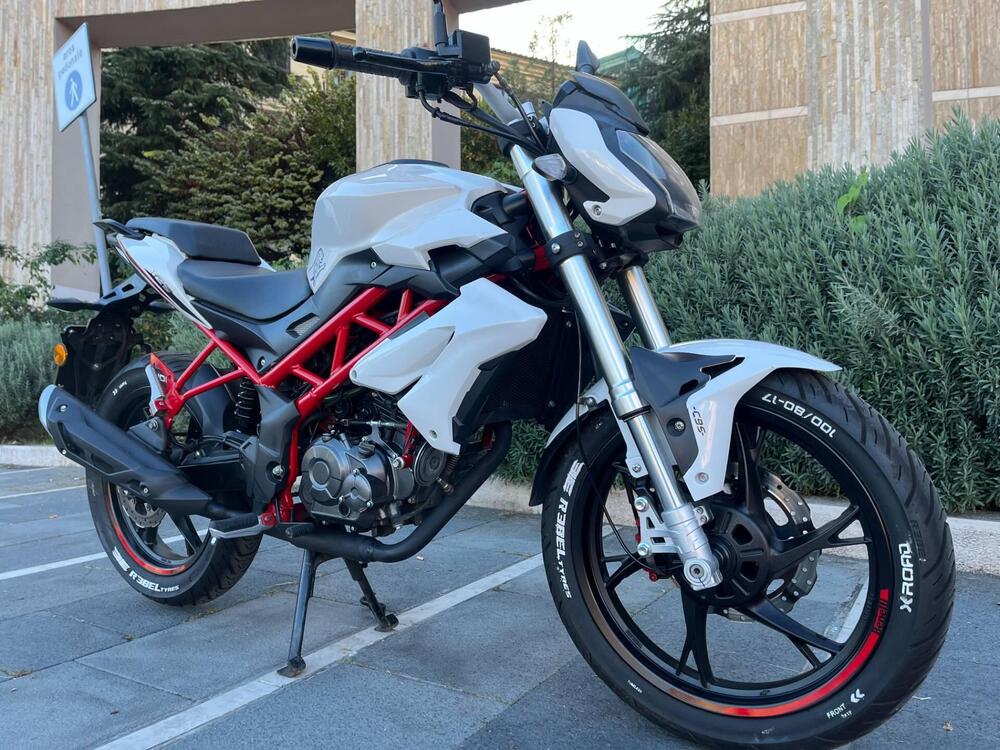 Benelli BN 125 (2018 - 20) (2)