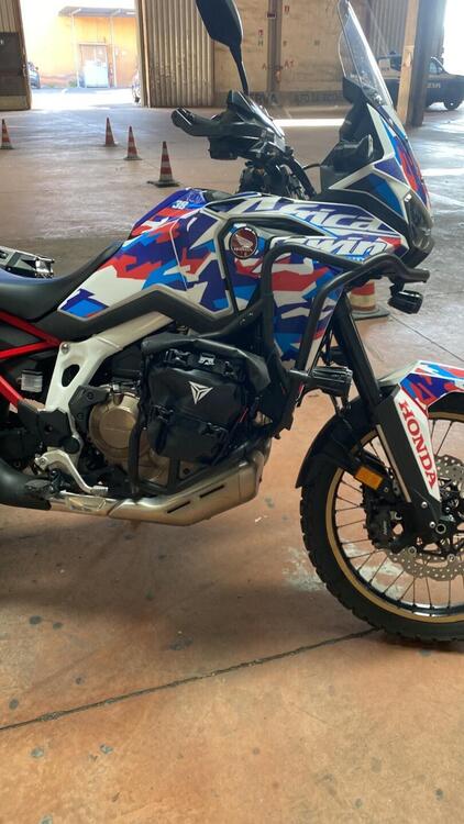 Honda Africa Twin CRF 1100L (2022 - 23) (3)