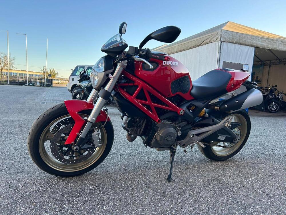 Ducati Monster 696 (2008 - 13) (5)