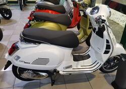 Vespa GTS 300 Super (2023 - 24) usata