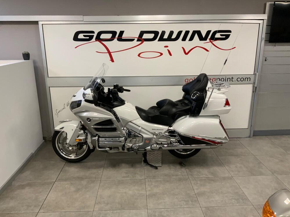 Honda GL 1800 Gold Wing (2012 - 17) (2)