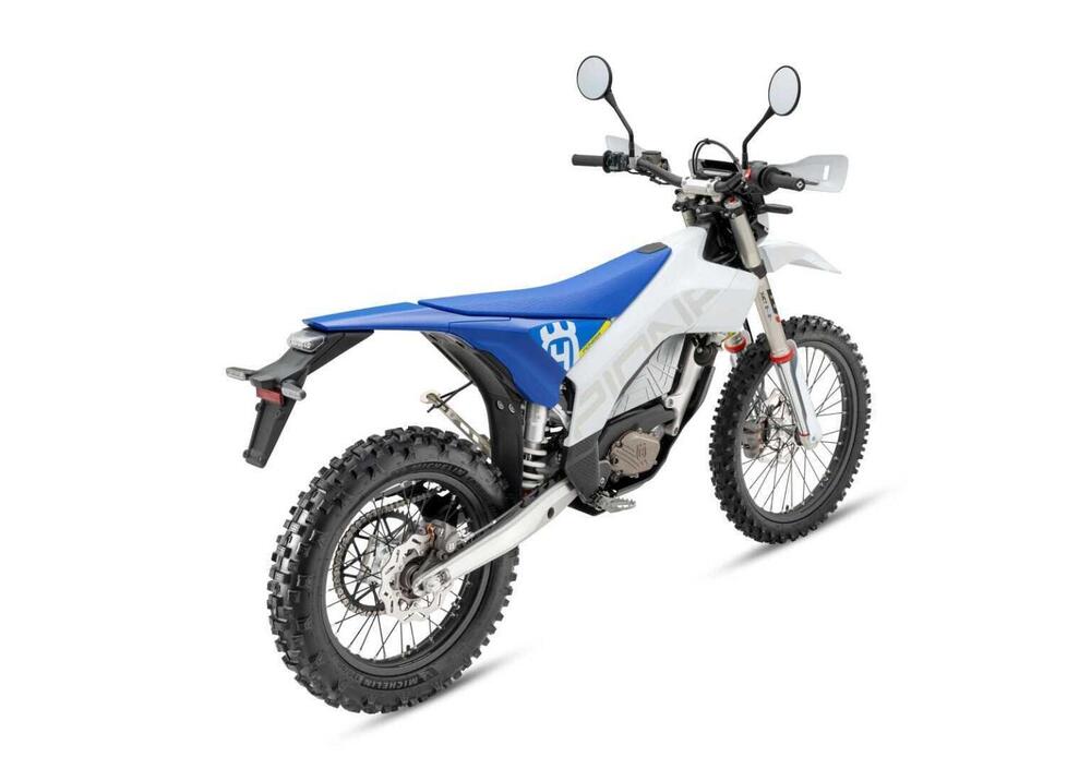 Husqvarna Pioneer (2025) (3)